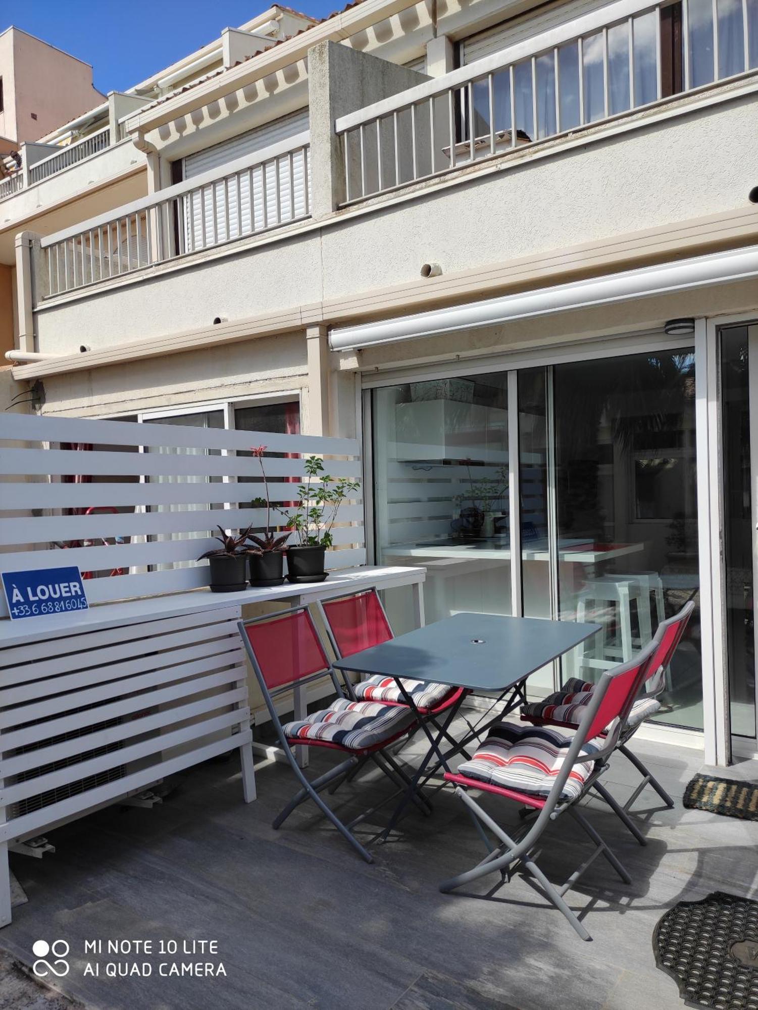 Village Naturiste Studio en RDJ ,Piscine ,Parking Agde Camera foto